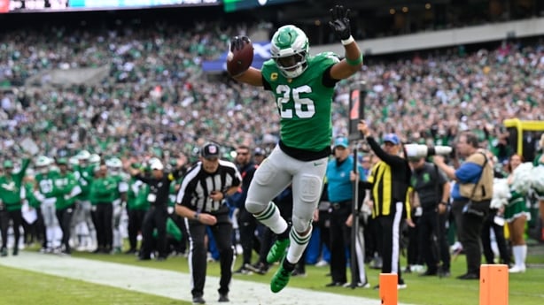 PHILADELPHIA, PA - OCTOBER 26: Philadelphia Eagles running back Saquon Barkley #26 scores a touchdown during the game between the New York Giants and the Philadelphia Eagles on October 26th, 2025 at Lincoln Financial Field in Philadelphia, PA. (Photo by Terence Lewis/Icon Sportswire via Getty Images